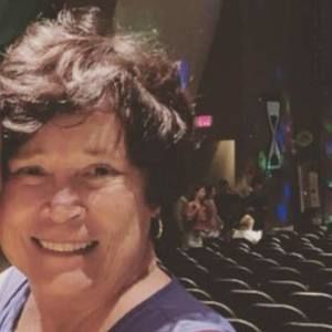 Meet your Posher, Julie lynne